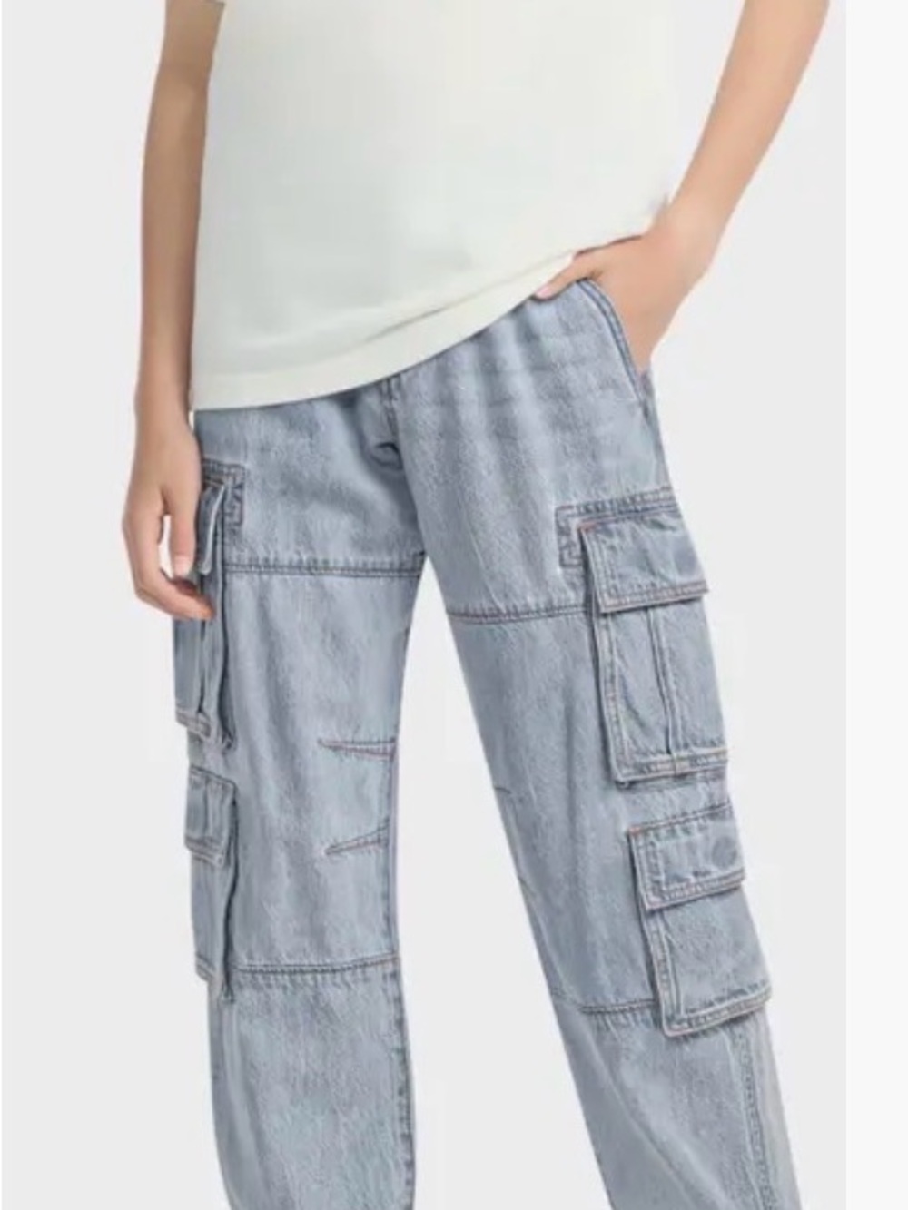 abercrombie kids ‘Baggy’ Light Blue Cargo Jeans. Boys Size 13-14. New with tags.
